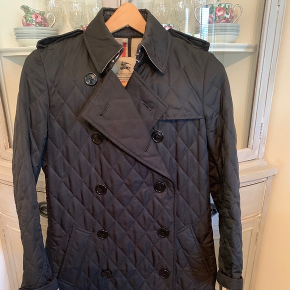 Burberry women’s quilted trench coat